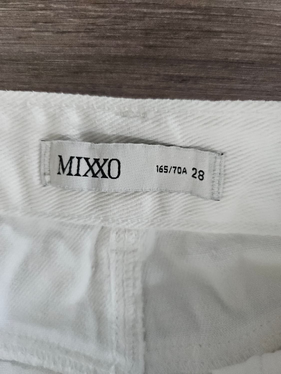 MIXXO 흰색 바지 28사이즈 상품이미지1
