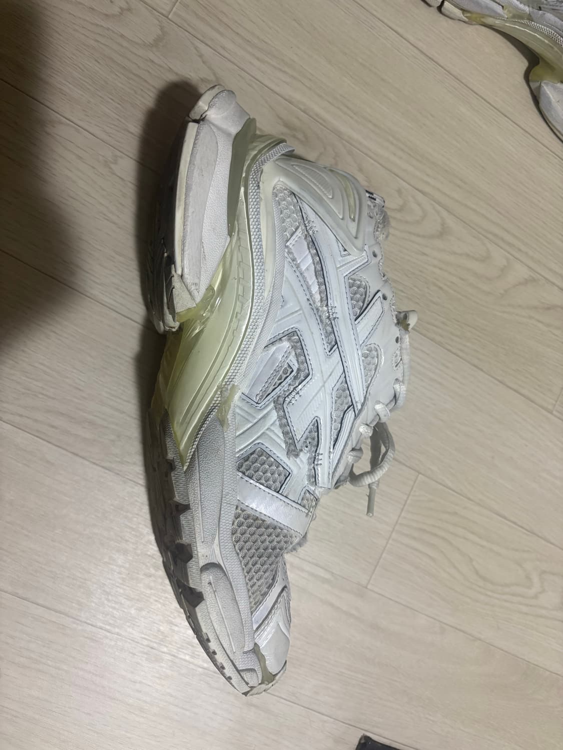 발렌시아가 러너 화이트 42 상품이미지3