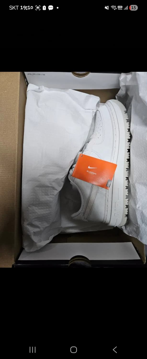 나이키 에어포스1 럭스 서밋 화이트 275 DD9605-100 상품이미지2