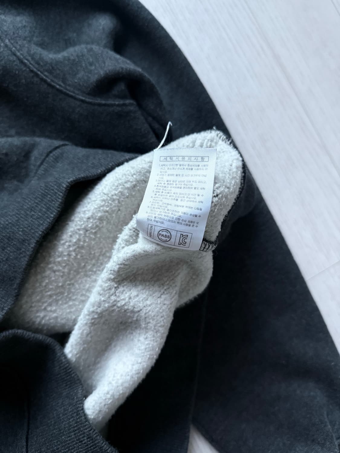 디키즈 중앙 자수 로고 차콜 후드티 상품이미지9