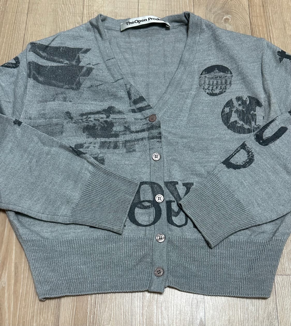 더오픈프로덕트 COLLAGE PRINTED CARDIGAN GREY/1 상품이미지4
