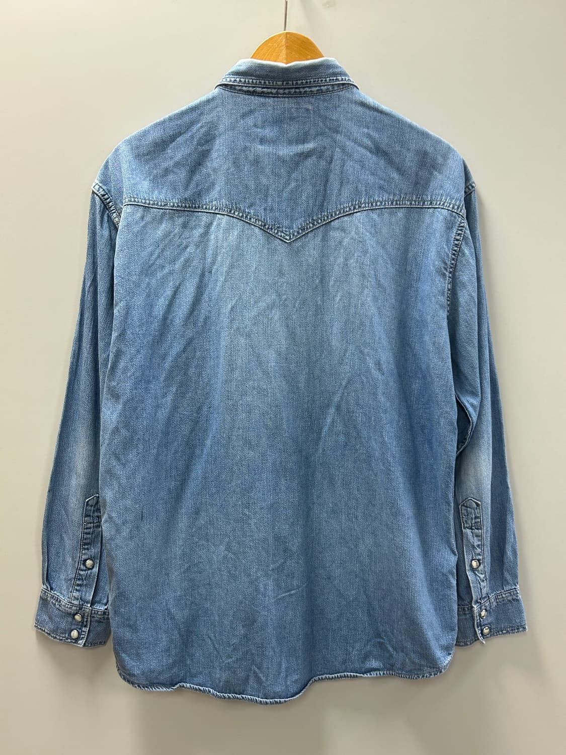랭글러(Wrangler) 데님 웨스턴 셔츠 상품이미지2