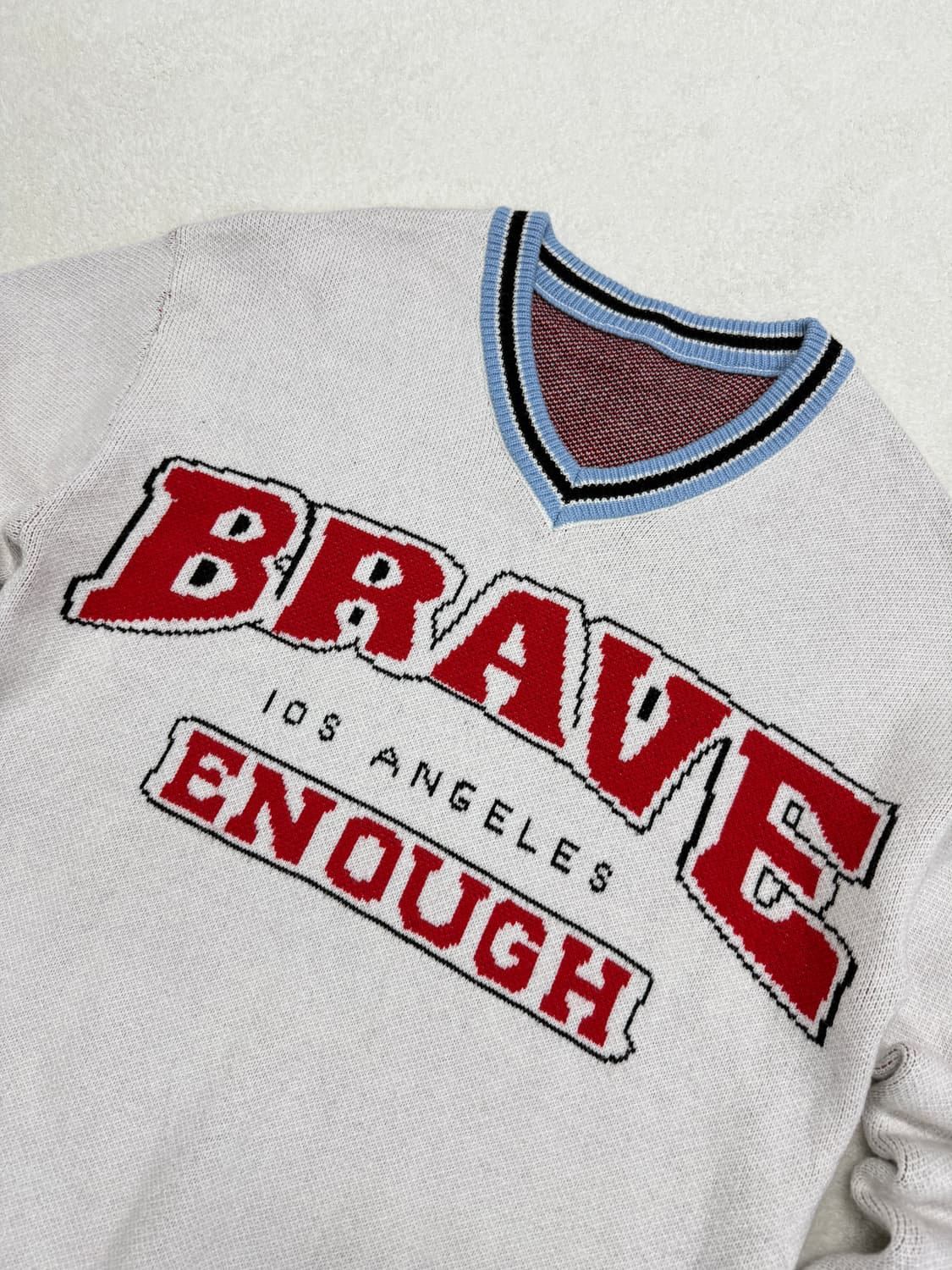 브이넥 니트 (L) 상품이미지2