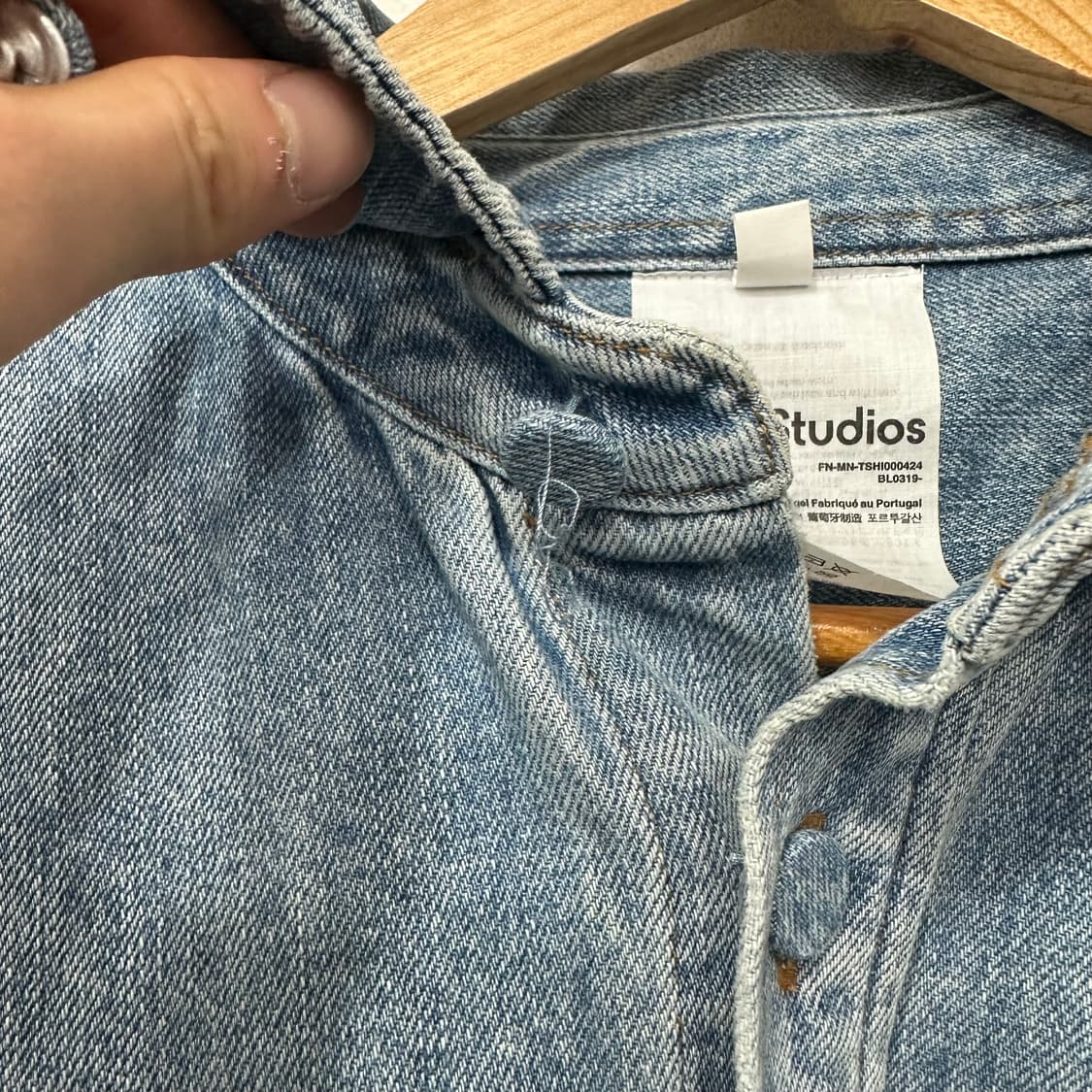 아크네스듀디오 버튼업 데님 셔츠 상품이미지3