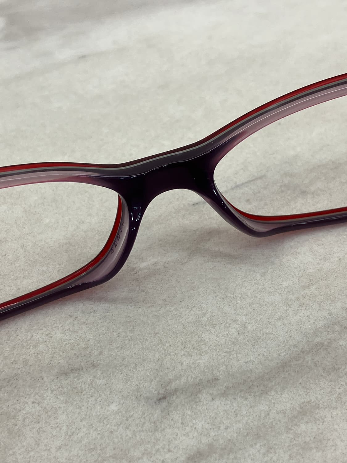캘빈클라인 CK 레드 퍼플 소프트 스퀘어 뿔테 안경 상품이미지4