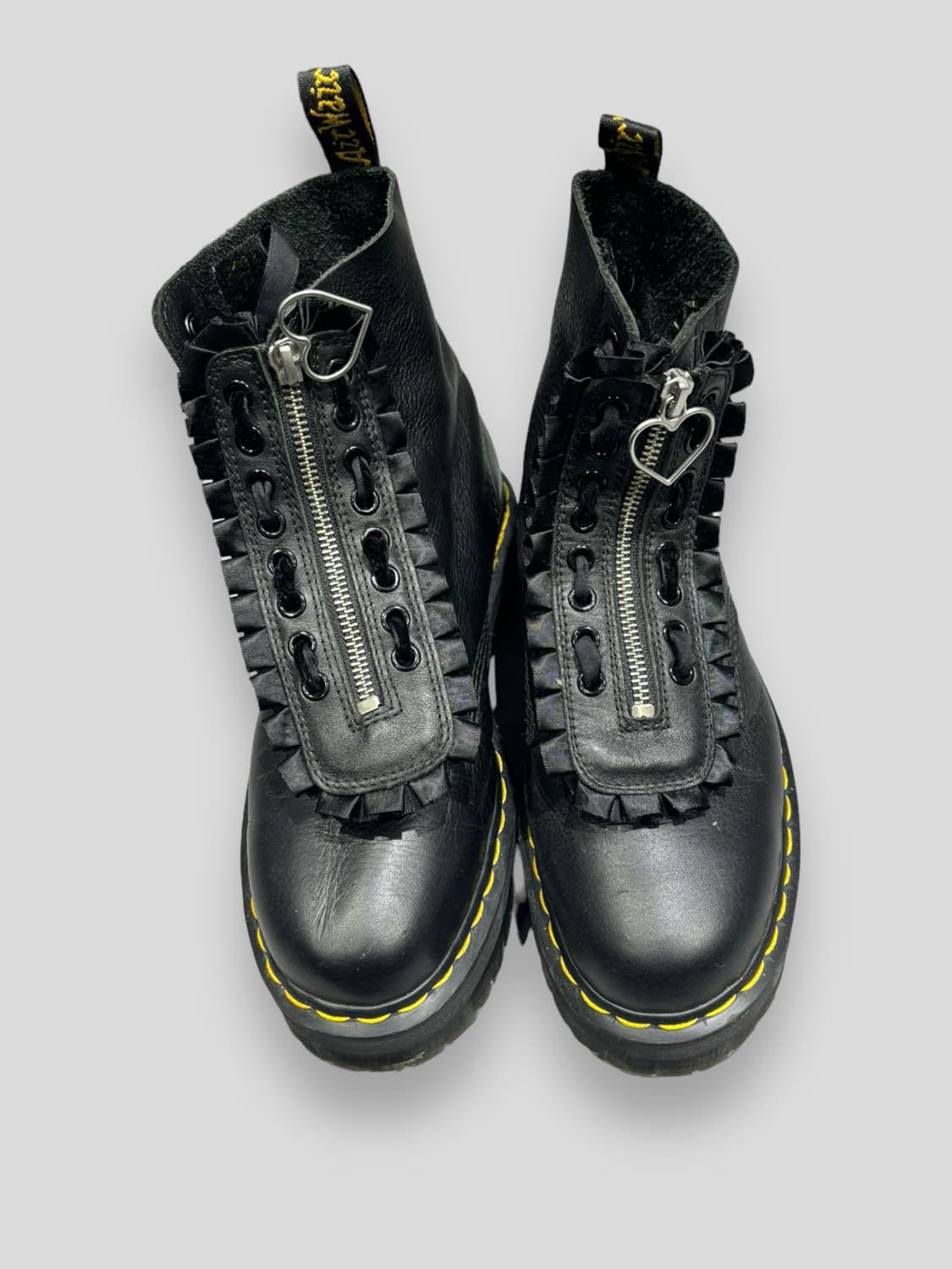 닥터마틴 블랙 9홀 부츠 상품이미지2