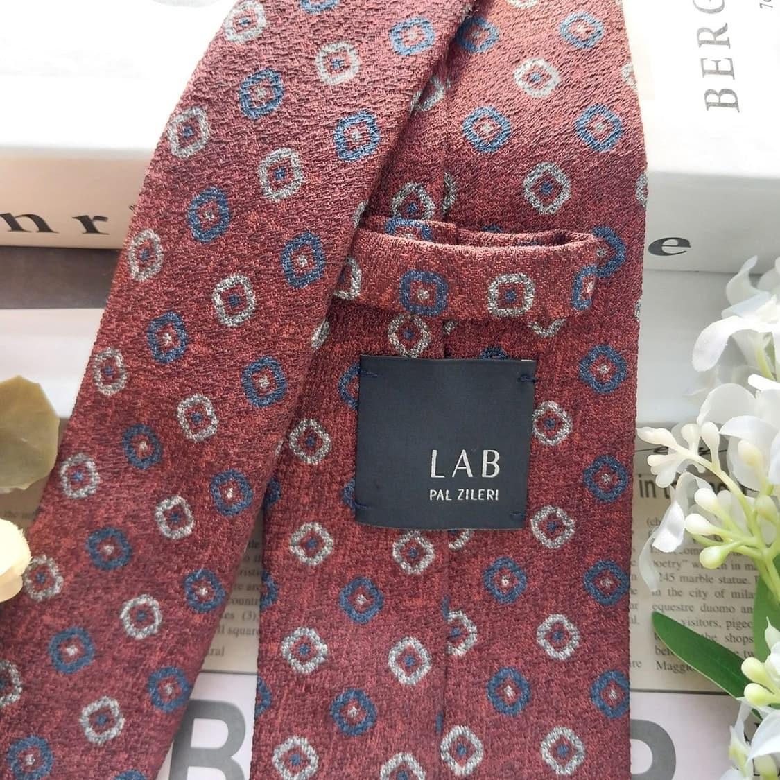 빨질레리 울&코튼&실크 와인 패턴 넥타이 8.1cm A+등급 K1424
 상품이미지7