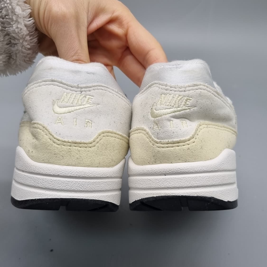 나이키 에어맥스1 여성운동화235  상품이미지4