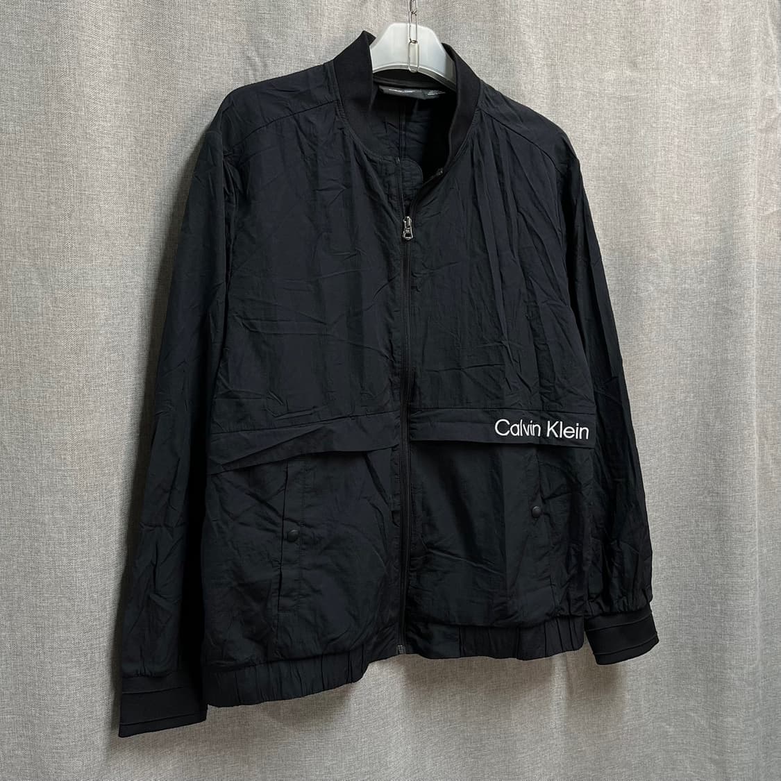 [XXL] 캘빈클라인(CK) 퍼포먼스 트레이닝 윈드브레이커 자켓 상품이미지2
