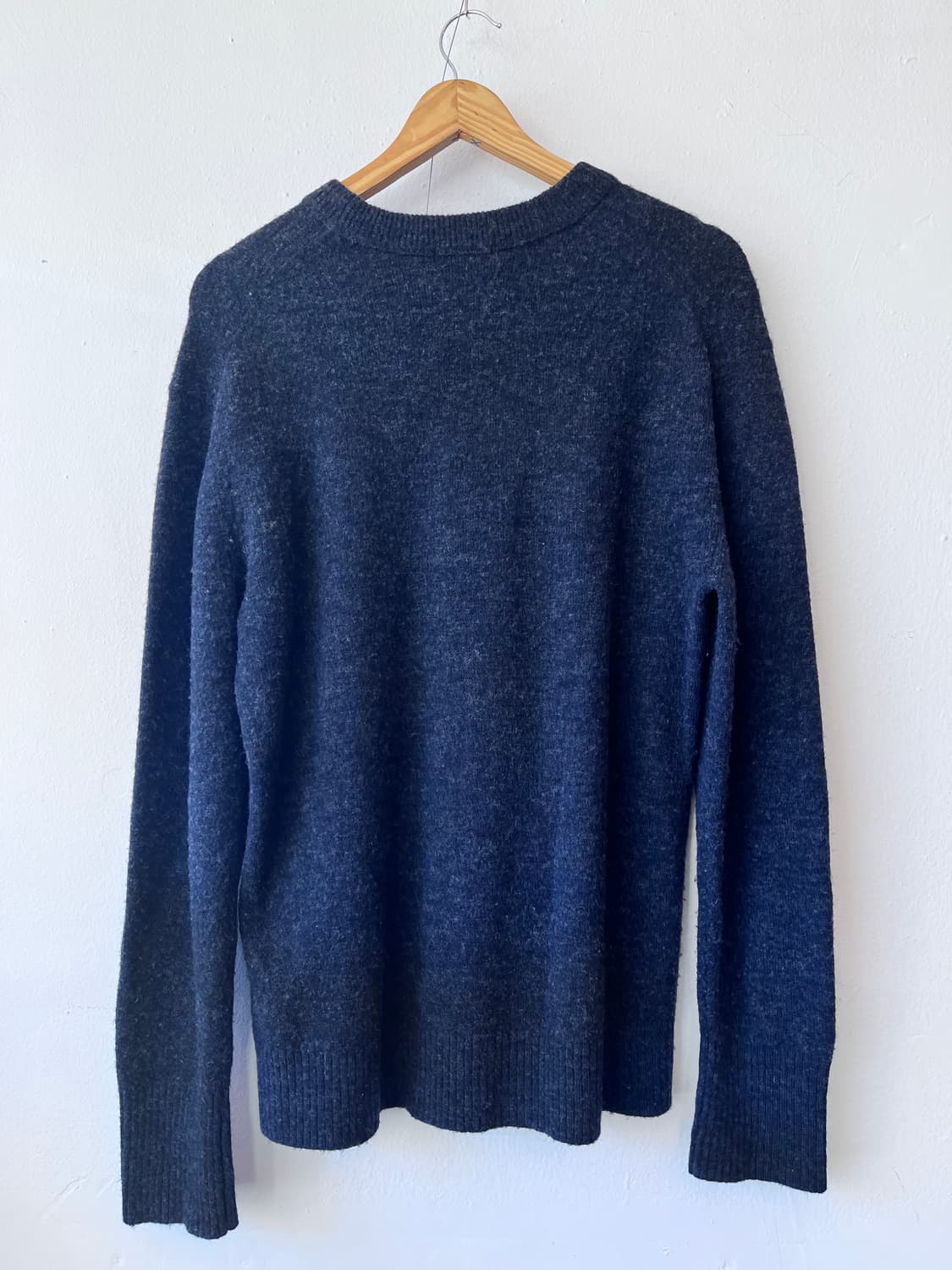 제이린드버그 남성 챠콜라운드니트 95M사이즈 상품이미지3