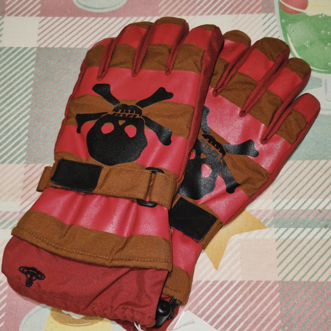 00s 비비안웨스트우드 패디드 스컬 글로브 상품이미지7