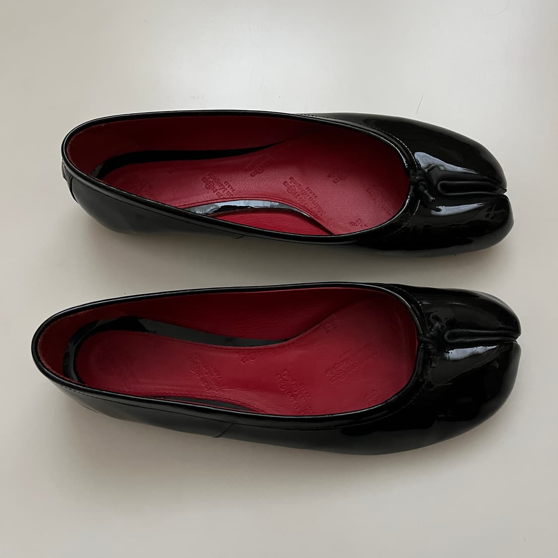 마르지엘라 타비 플랫 patent leather 상품이미지2