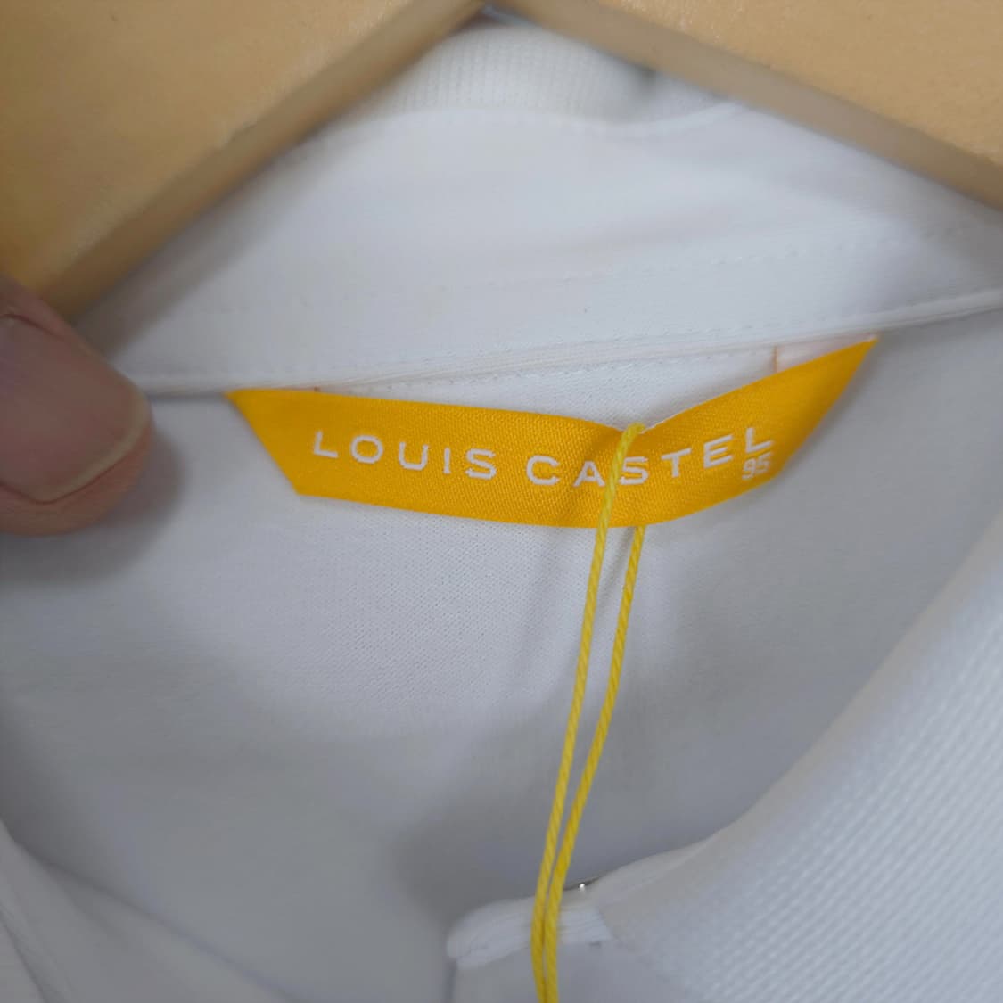 새제품 여성 루이까스텔 LOUIS CASTEL 긴팔 폴로티 95 상품이미지6
