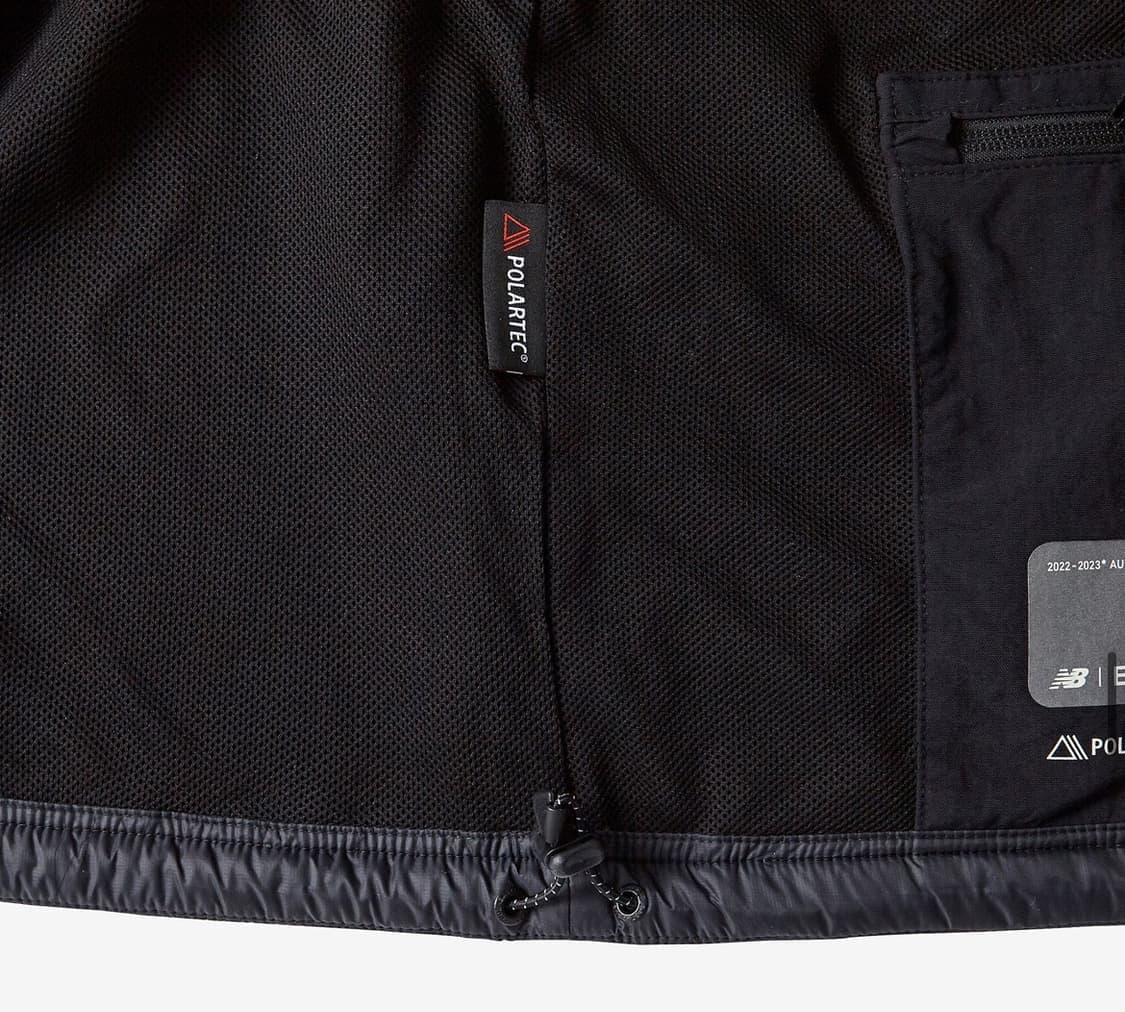 [새상품]이스트로그x뉴발란스 후리스 자켓 블랙 상품이미지3