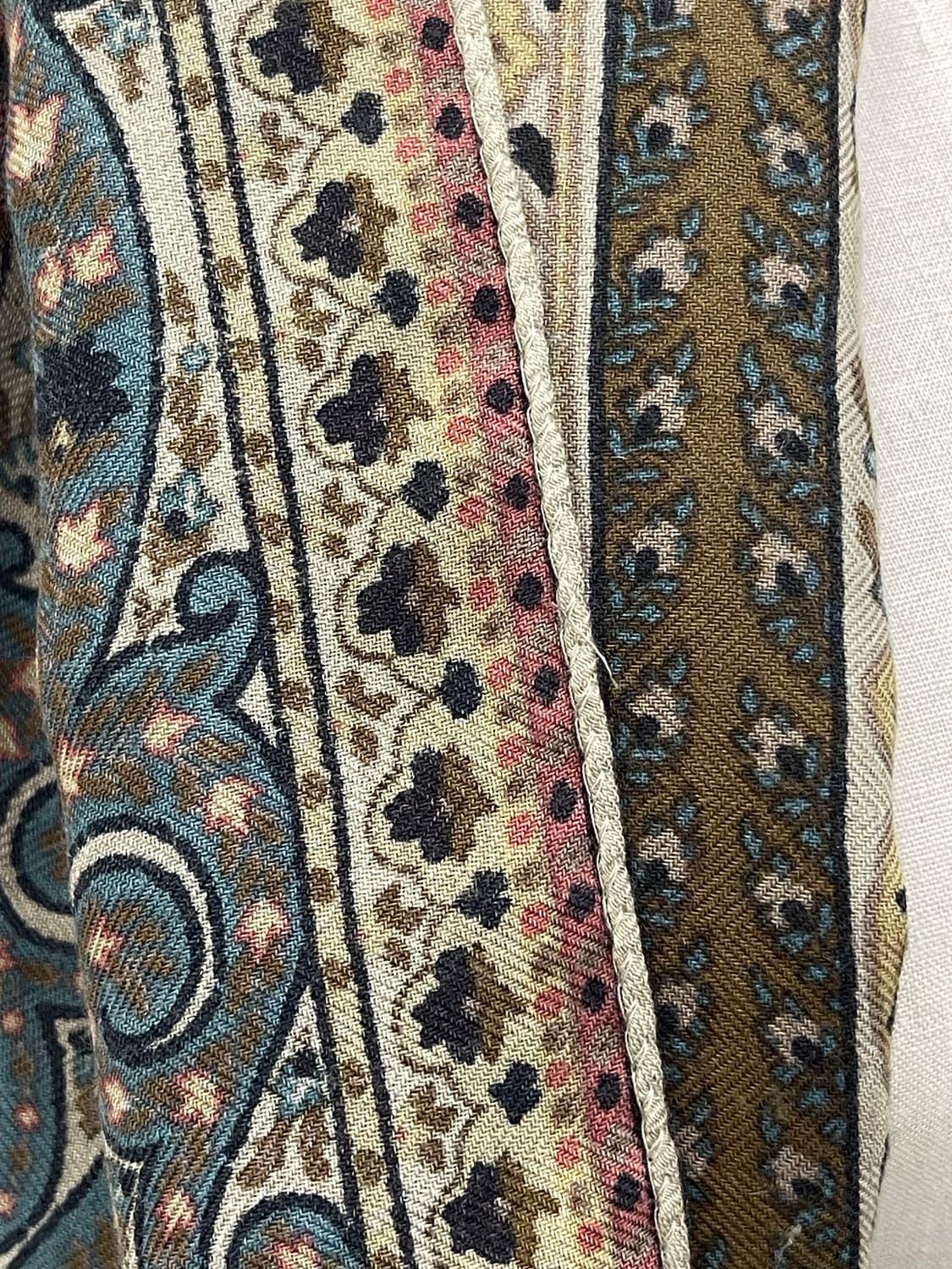 에트로 캐시미어 실크 머플러  상품이미지5