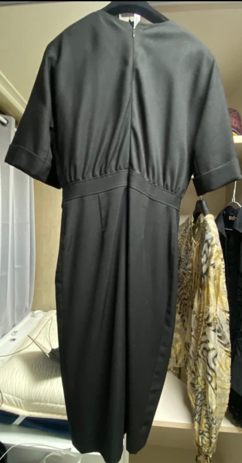 [정품] 지방시(GIVENCHY) 아키텍처럴 포켓 디테일 미디 드레스 상품이미지3