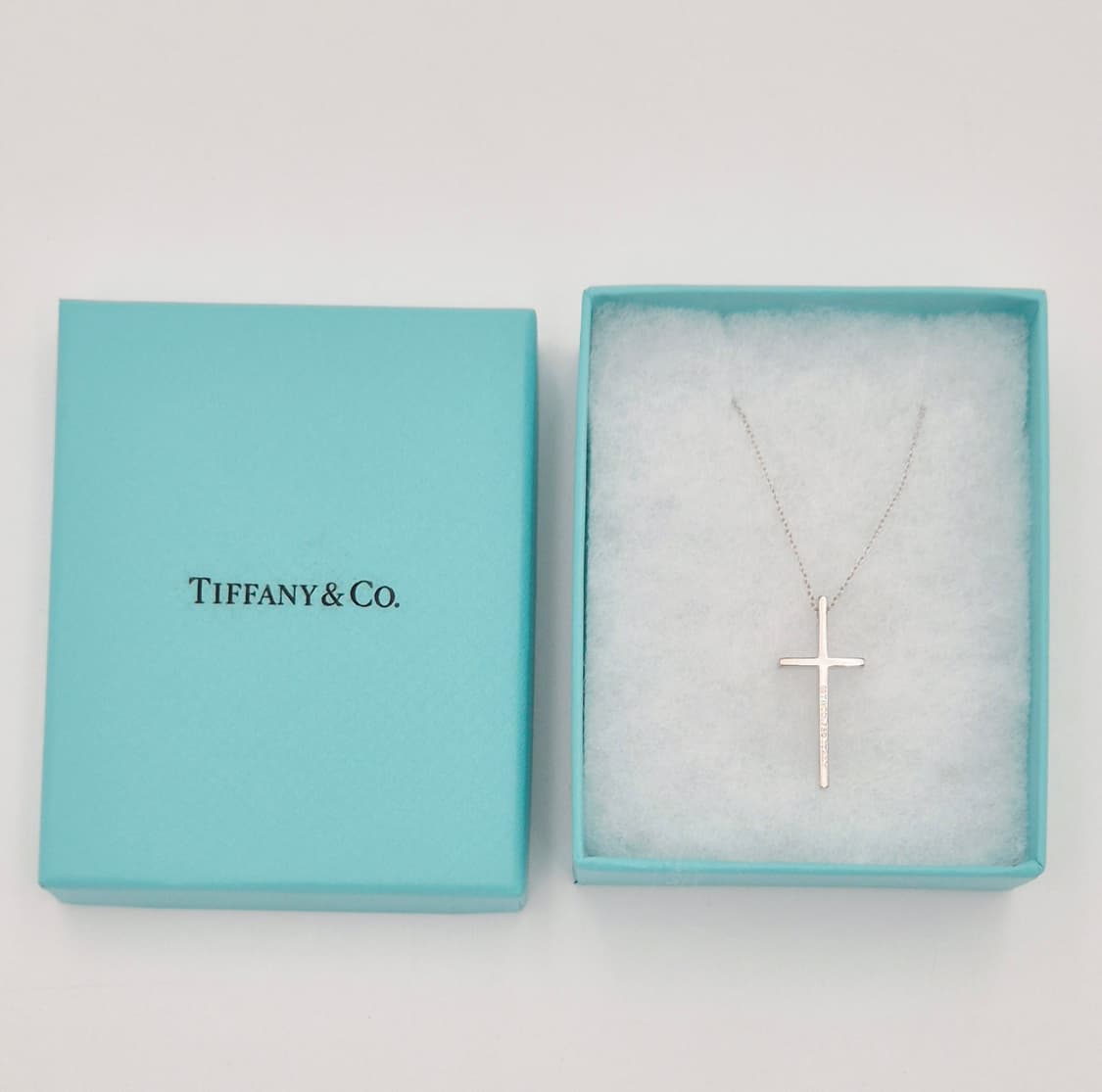 [중고명품셀렉트]티파니앤코 화이트 골드 크로스 팬던트 목걸이 상품이미지1