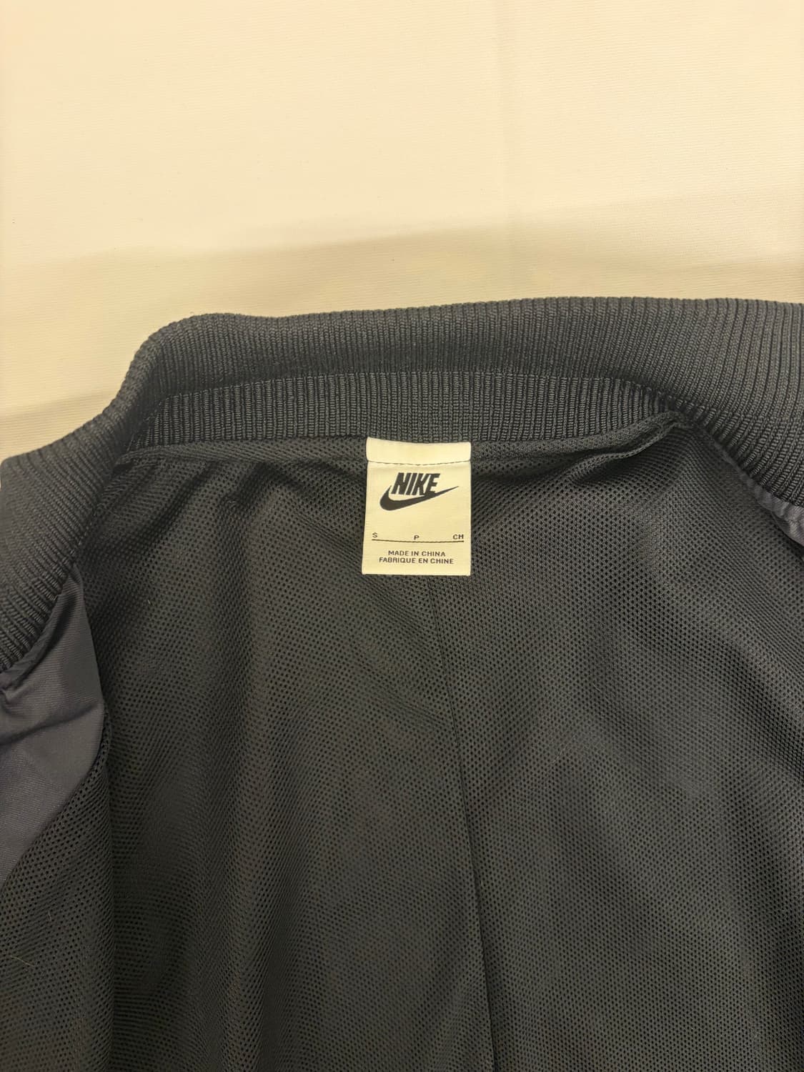 [S] 나이키 에어맥스 우븐 스우시 바람막이 블랙/그레이 상품이미지4