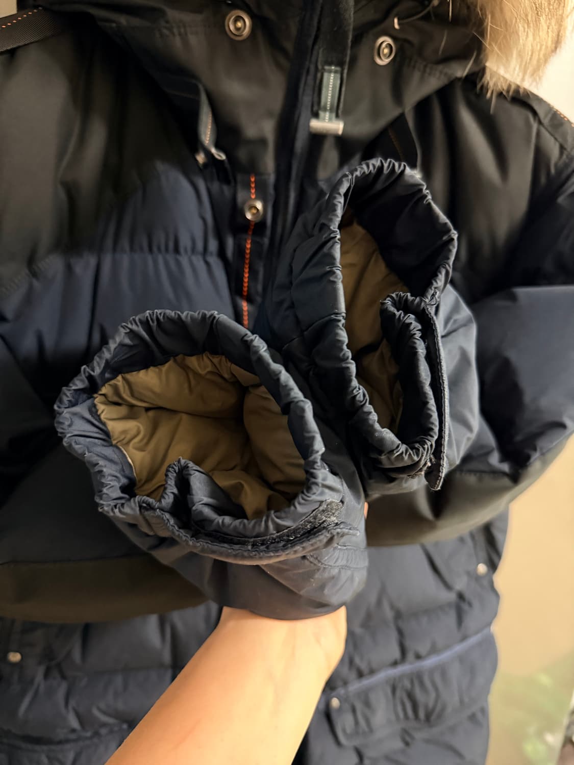파라점퍼스 다운 미드 기장 패딩 상품이미지9