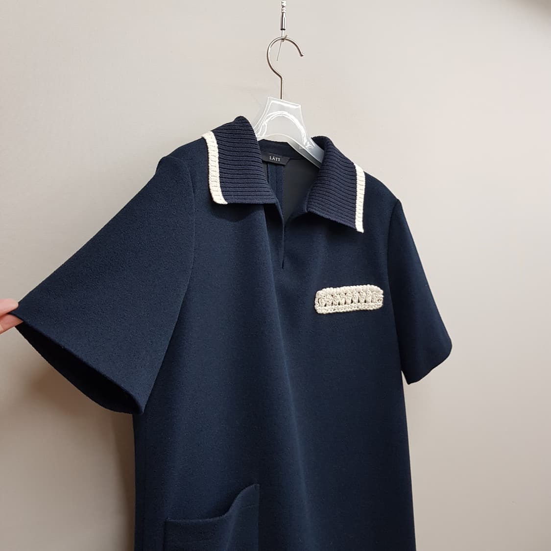 한섬 래트 2022 배색 카라 트위드 포인트 원피스 82-94-160 상품이미지3