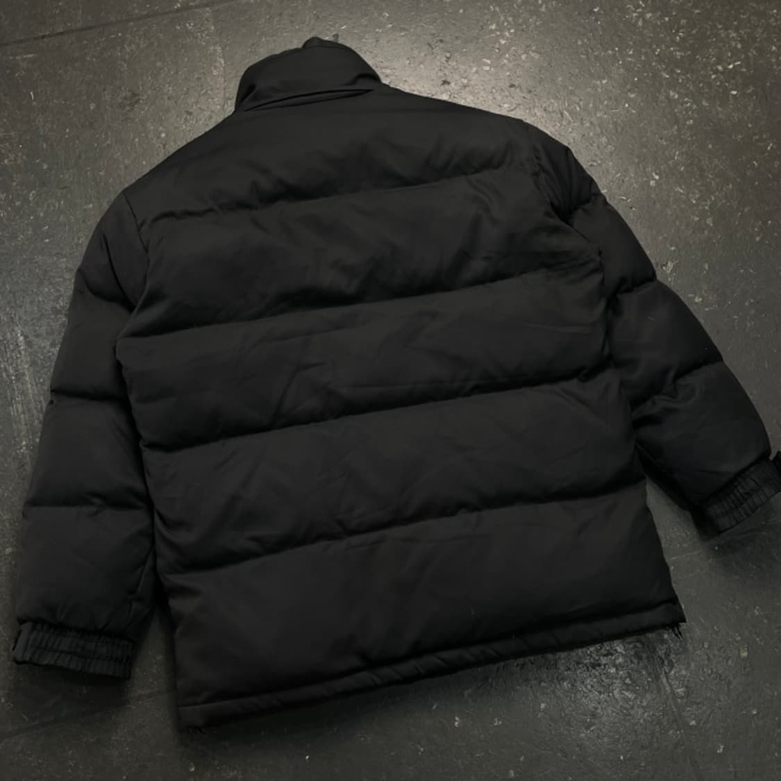100 발렌시아가 푸퍼 패딩 상품이미지5