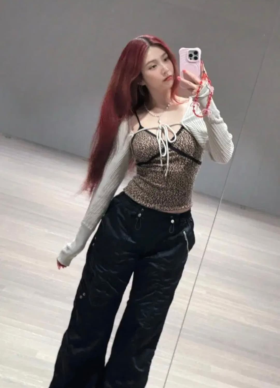 쓰리타임즈 새틴 카고팬츠 상품이미지2