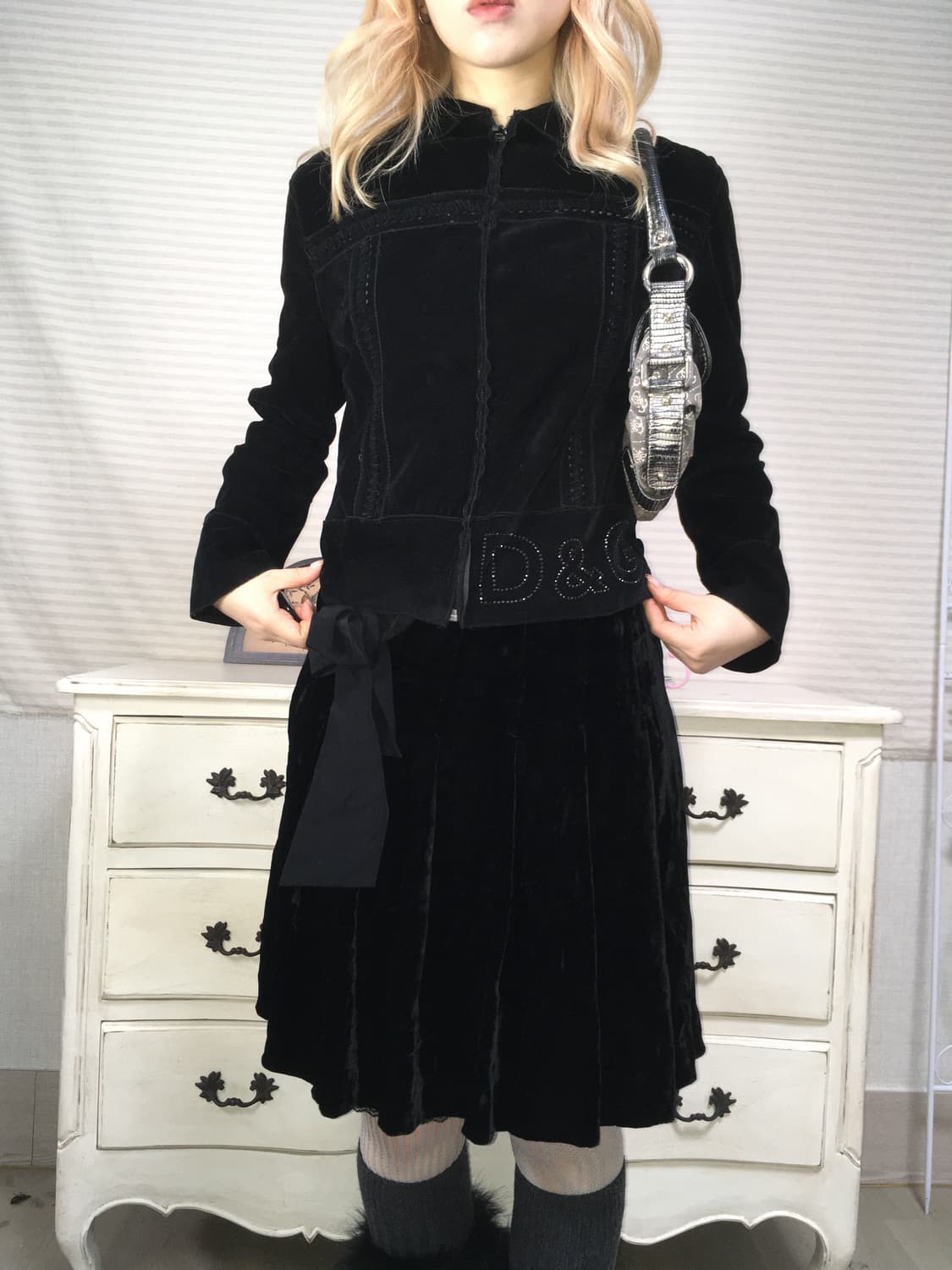 돌체앤가바나 블랙 벨벳 큐빅 자켓 상품이미지1