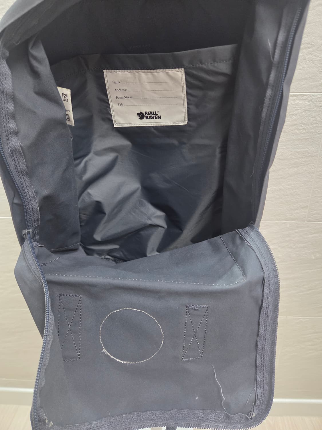 Fjallraven 칸켄 클래식 백팩 그래파이트 16L 상품이미지3