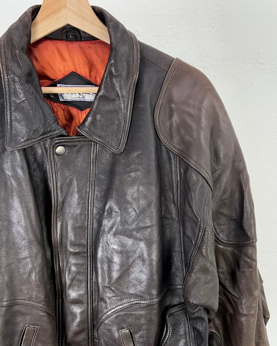 이브 생로랑 브라운 리얼레더 스펠 아웃 블루종 자켓 상품이미지3