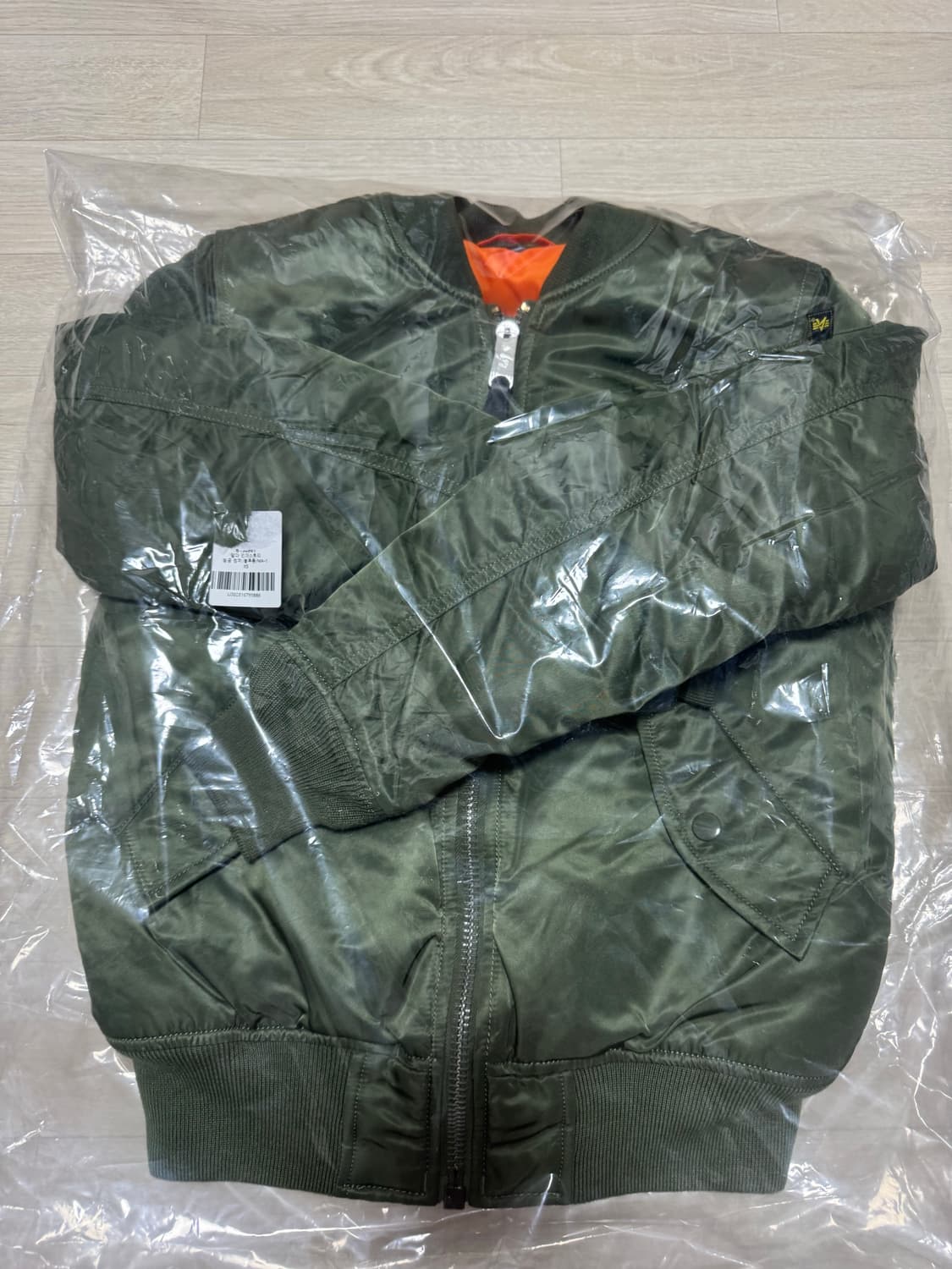 [xs] 알파인더스트리 MA-1 봄버 자켓 카키 세이지그린 상품이미지3