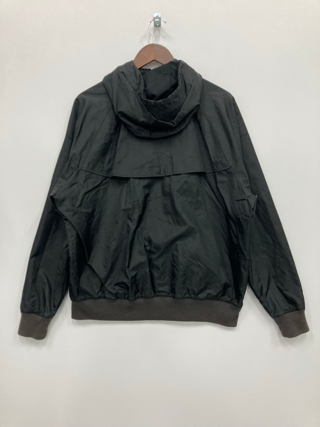 나이키 시보리 후드 바람막이 상품이미지2