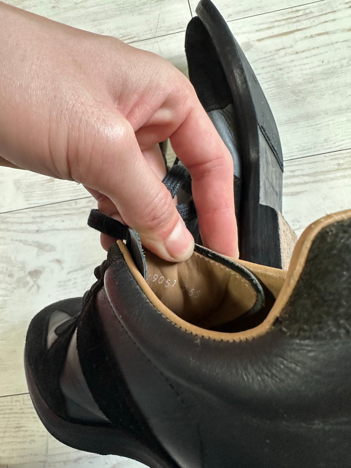 로스트가든 스웨이드 블랙 스니커즈 265 상품이미지8