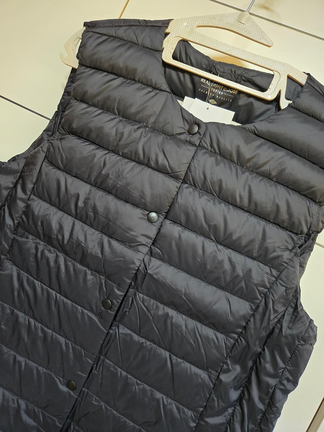 탑텐 구스다운 경량패딩 조끼(새상품) 상품이미지2