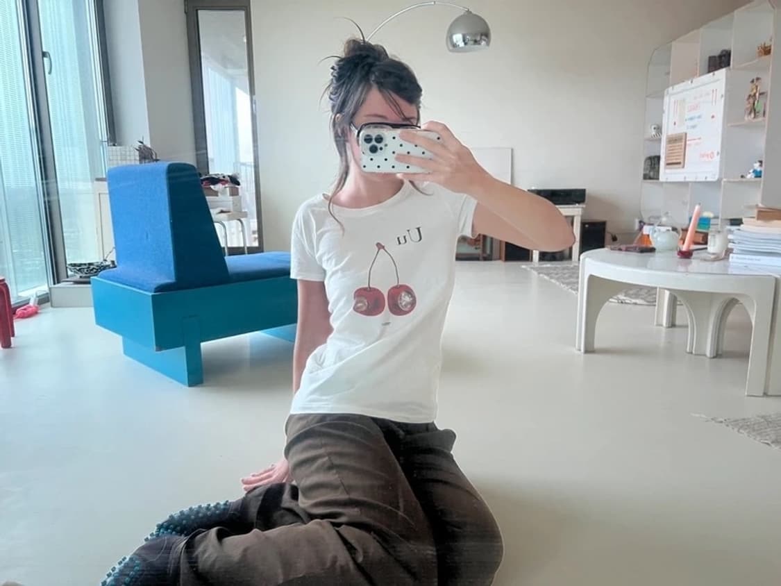언더커버 준타카시 UU 체리 티셔츠 상품이미지1