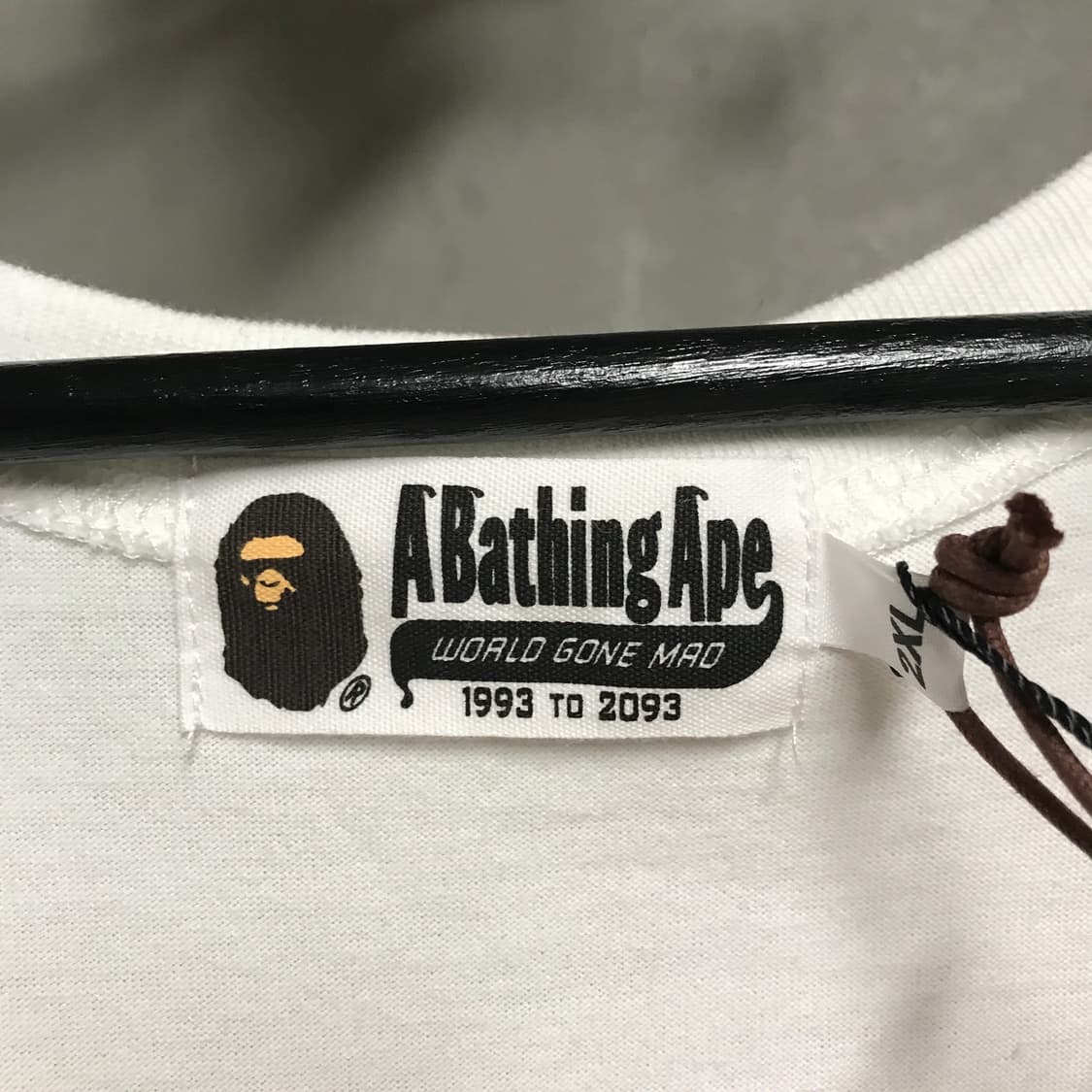 베이프 화이트 슬리브리스 새상품 2XL 상품이미지5