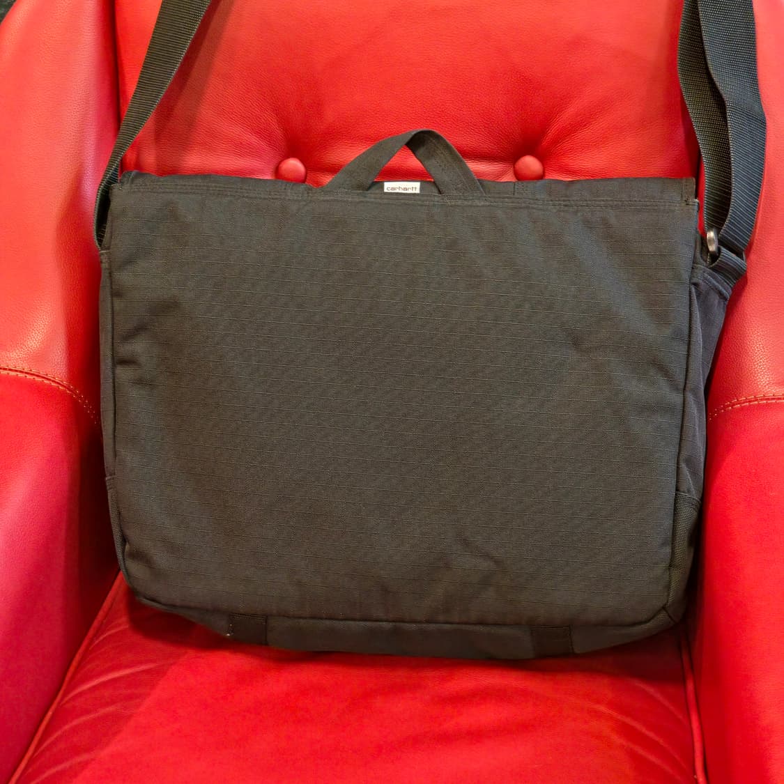 칼하트 블랙 메신저백 가방 상품이미지5
