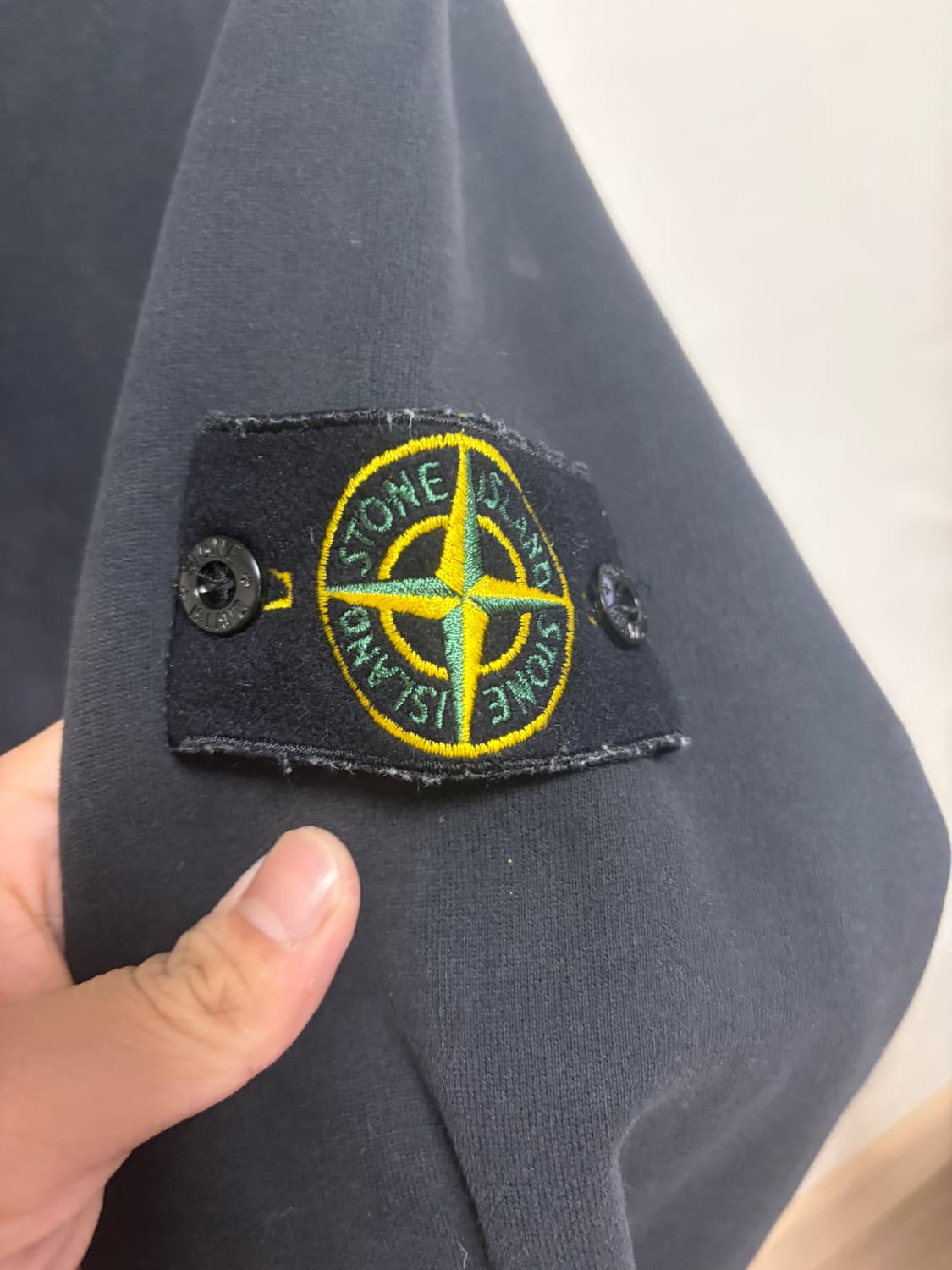 스톤아일랜드 블랙 후드티 S 상품이미지2