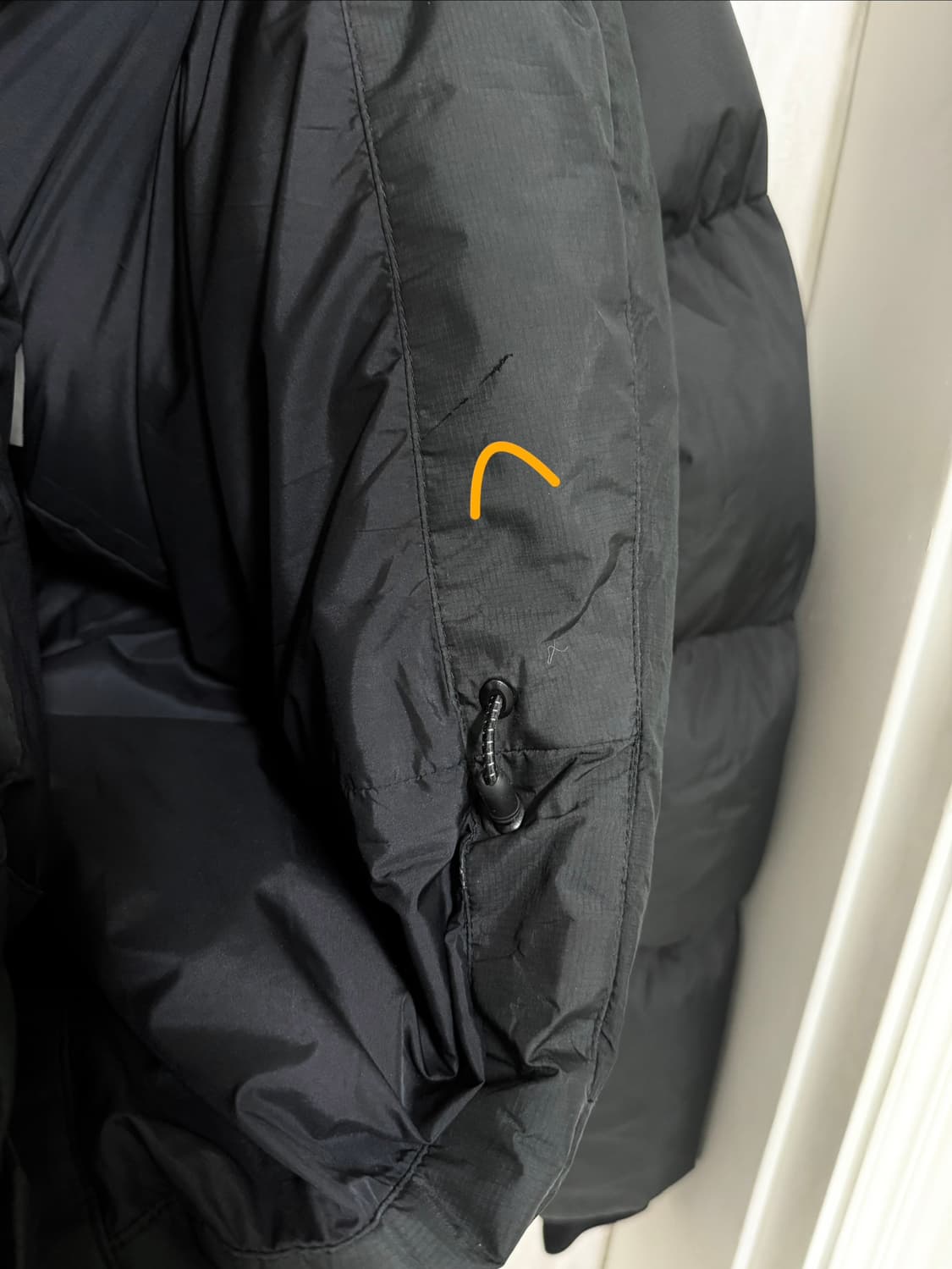 남성 L 100 / 스파이더 숏패딩 블랙 덕다운 패딩 상품이미지9