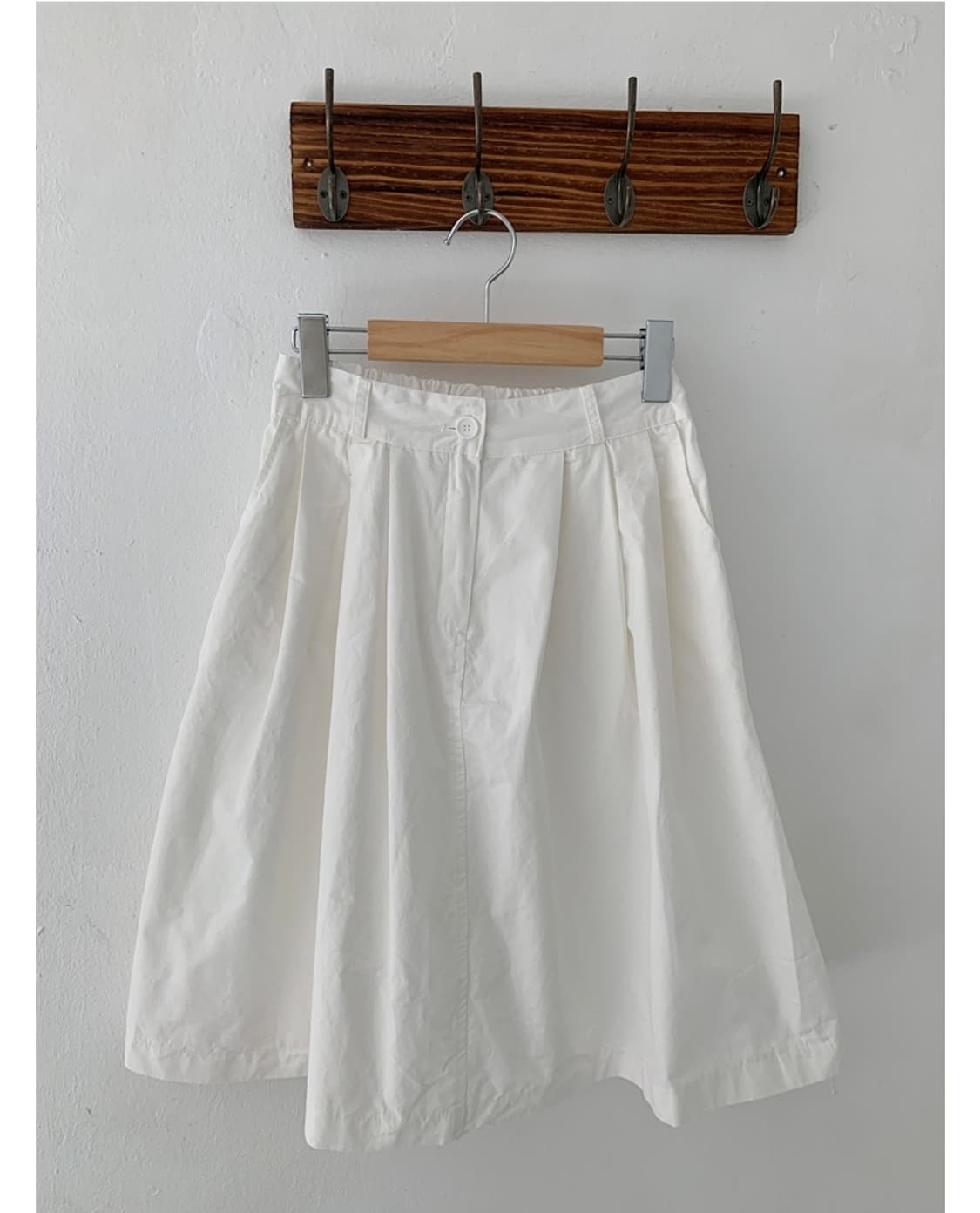 러브앤드팝 코히 미디스커트 아이보리 상품이미지1