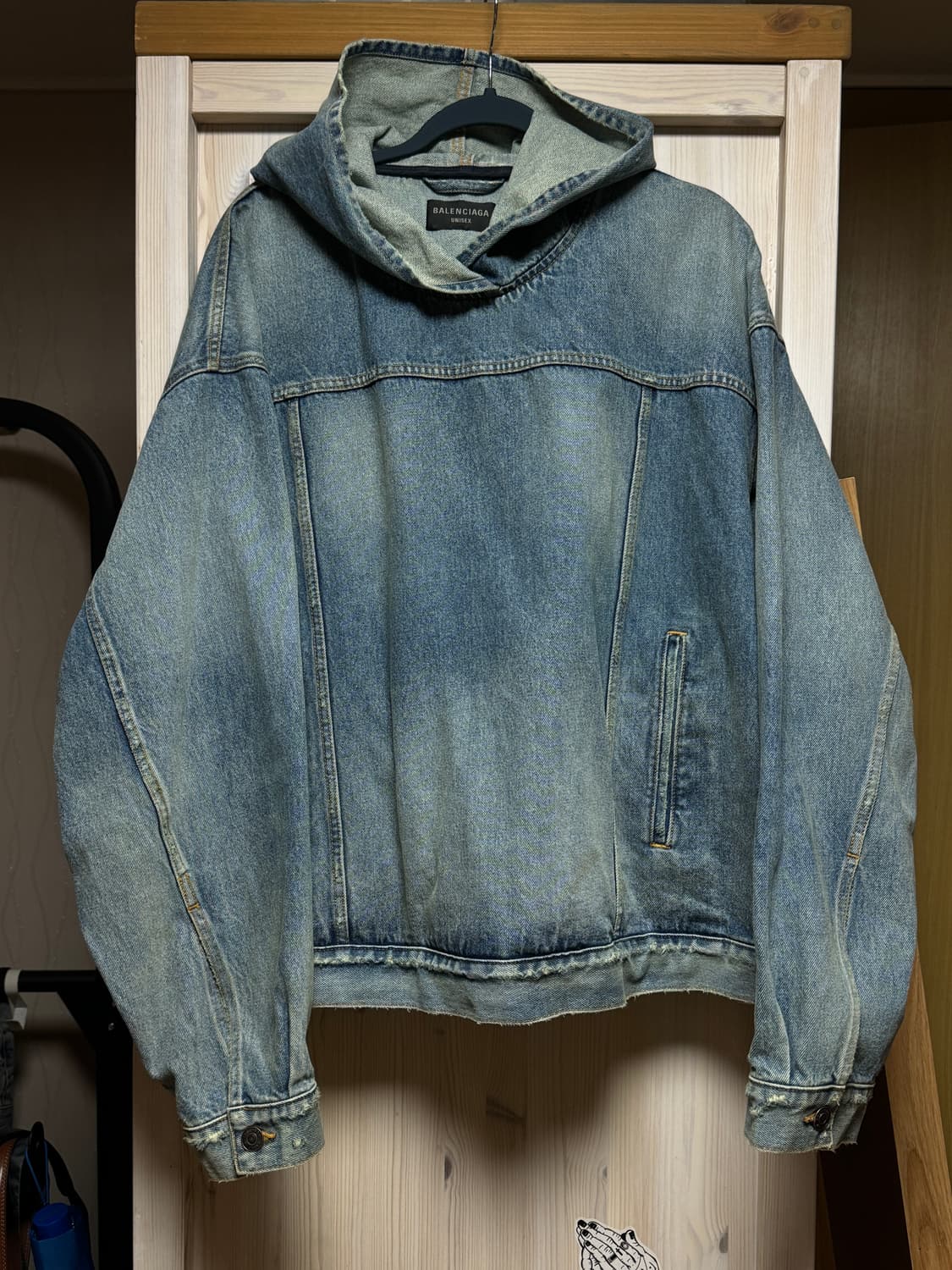 3] 발렌시아가 풀오버 데님 후드 자켓 상품이미지1