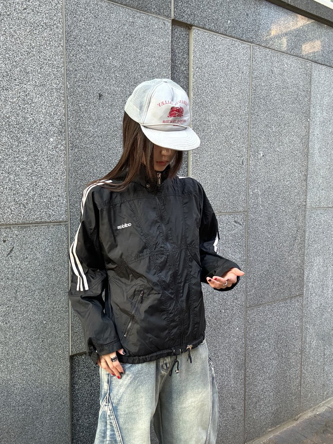 90s 올드스쿨 ADIDAS 블랙 트랙 바람막이 상품이미지3