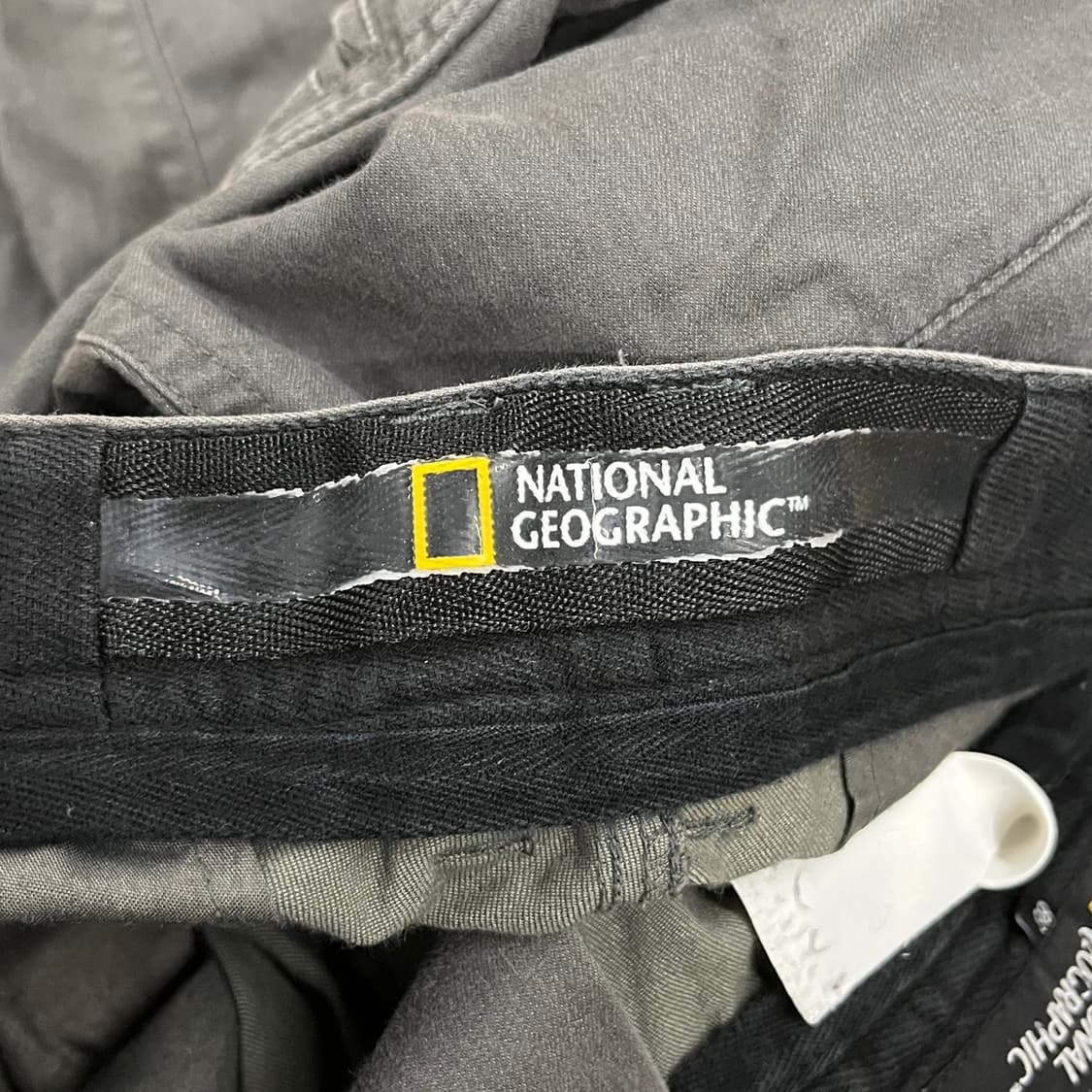[정품] 내셔널지오그래픽 카고 바지 회색 b10 상품이미지4