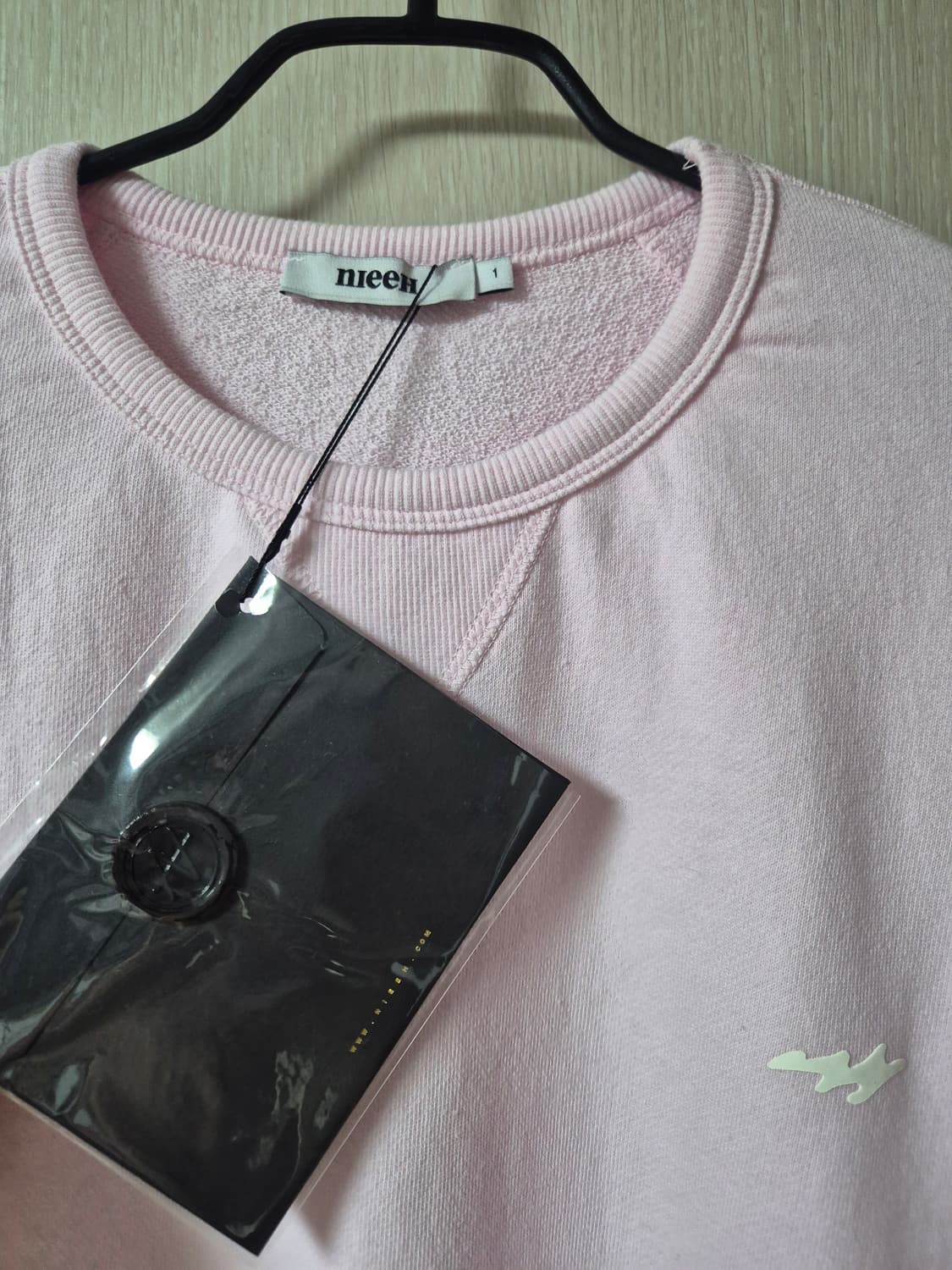 (새제품) NIEEH 니히 맨투맨 핑크 1 상품이미지4