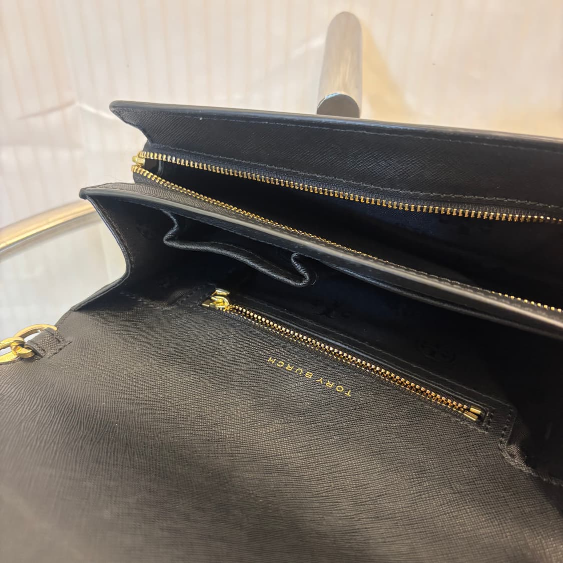 정품 토리버치 사피아노 크로스백     상품이미지9