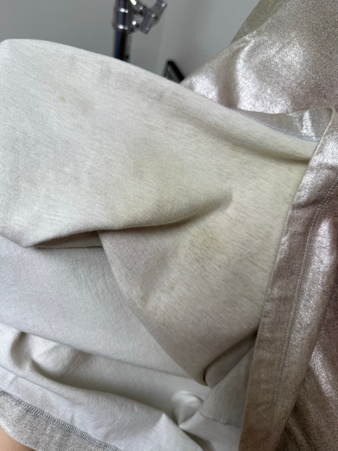 마르지엘라 메탈릭 글리터 인물 프린트 티셔츠 상품이미지7