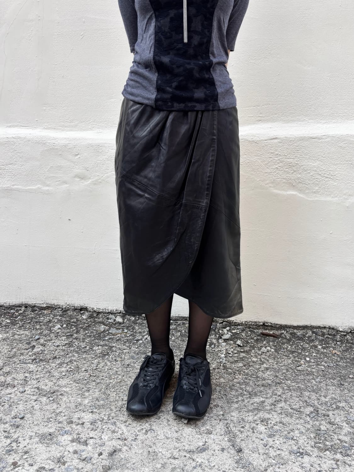 Washed leather shirring long skirt 상품이미지1