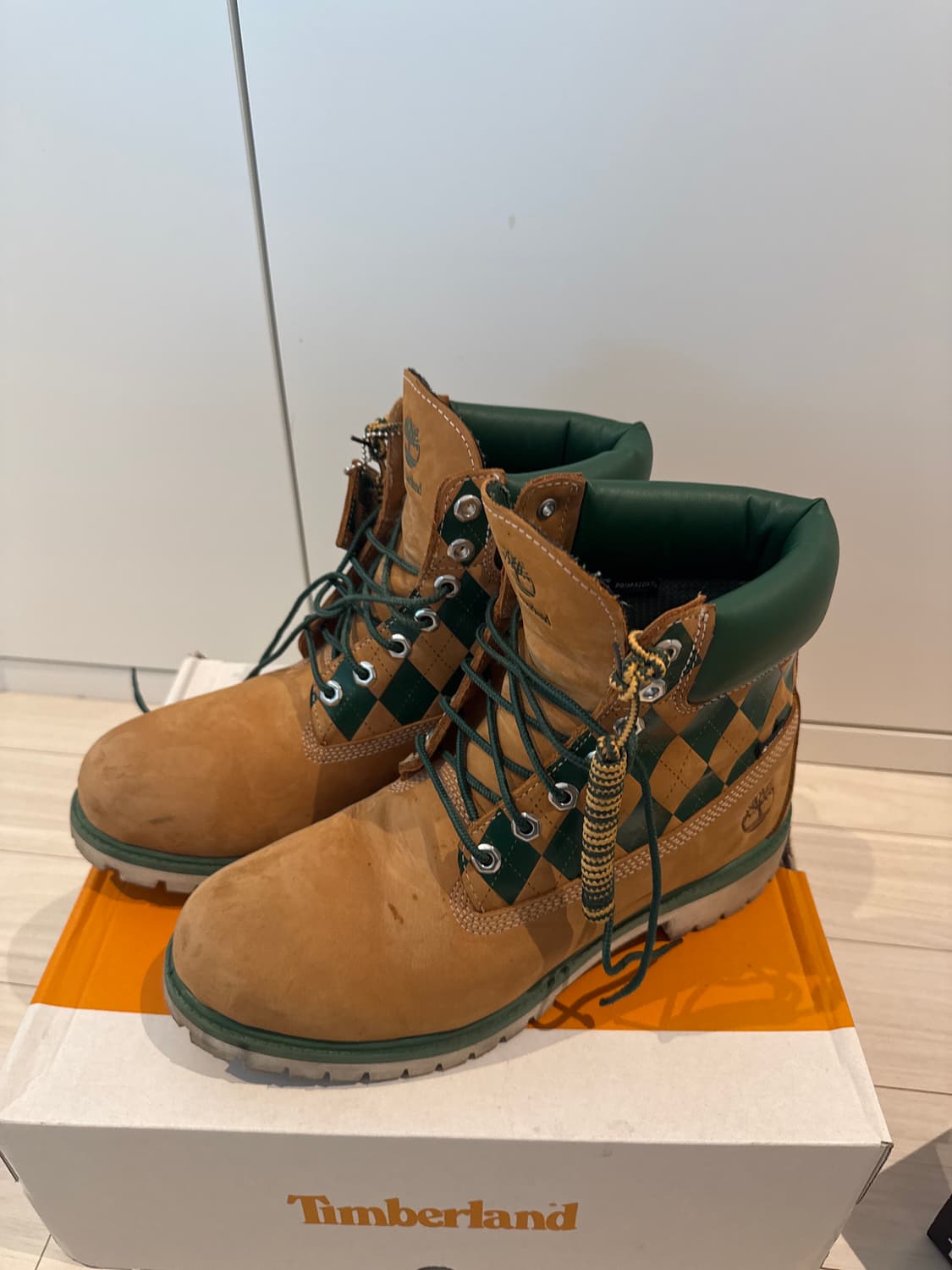 카시나 x 팀버랜드 6 in 프리미엄 비브람 GTX 위트 280 상품이미지1