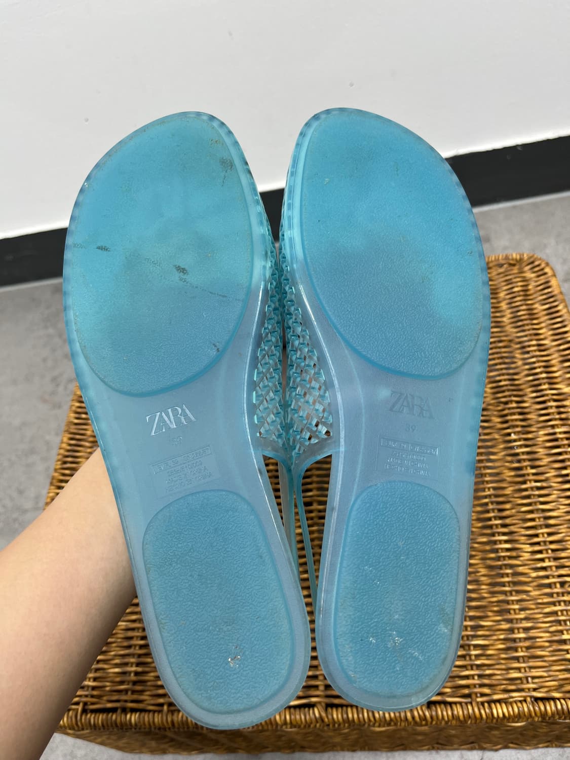 Zara 젤리슈즈 39 상품이미지2