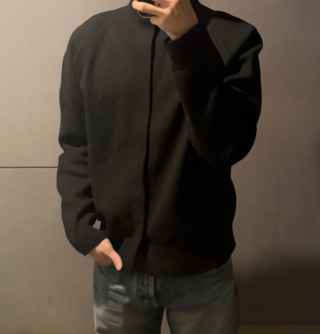 아모멘토 라운드 슬리브 가디건 블랙 상품이미지1