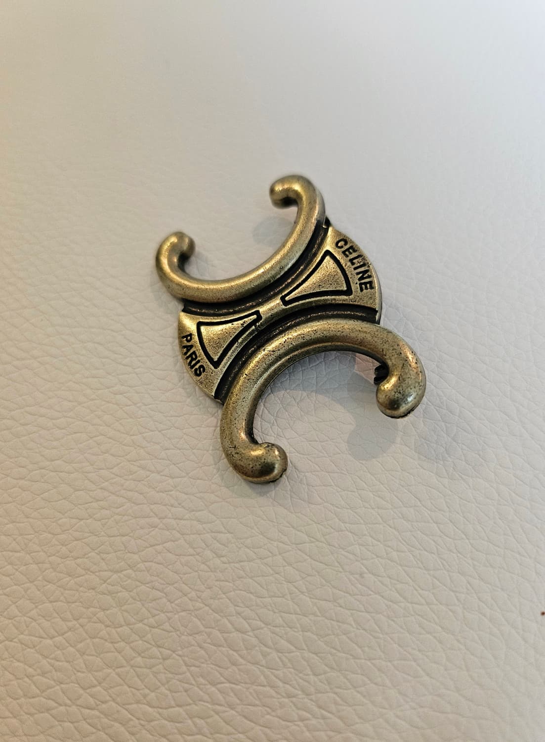 셀린느 트리오페 앤틱풍골드 브로치 업사이클링 상품이미지2